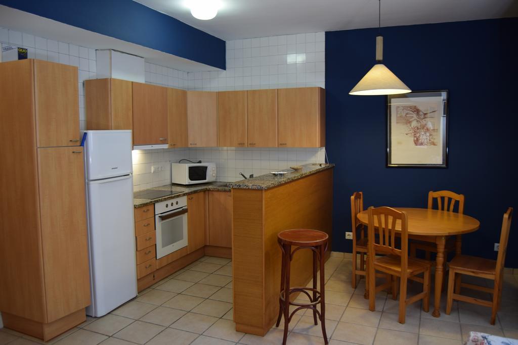 Apartaments Bizanti Sant Martí d’Empuries Εξωτερικό φωτογραφία